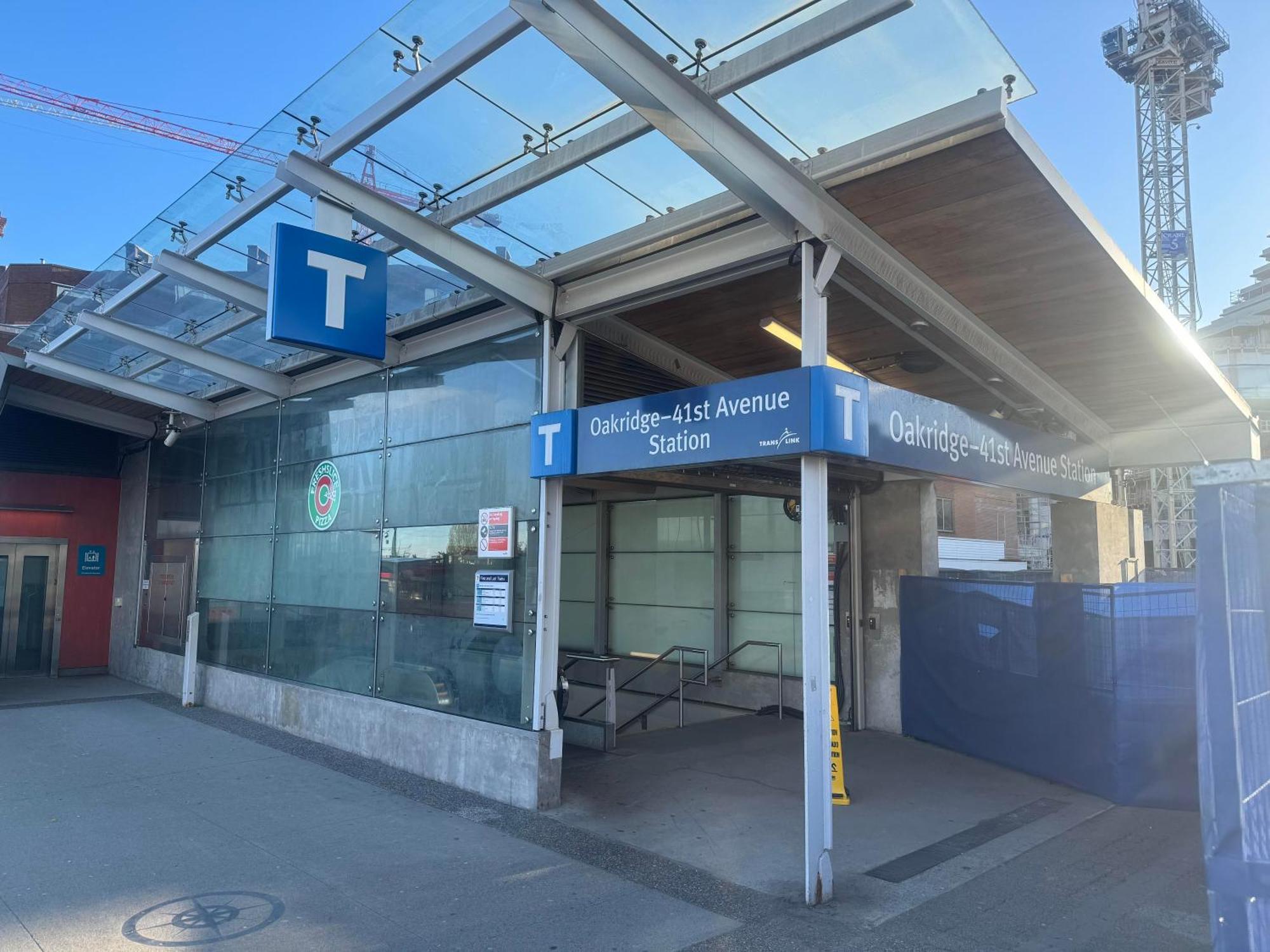 Comfort Cottage Guest House Near Subway Station, Bus And Downtown Vancouver Exterior foto